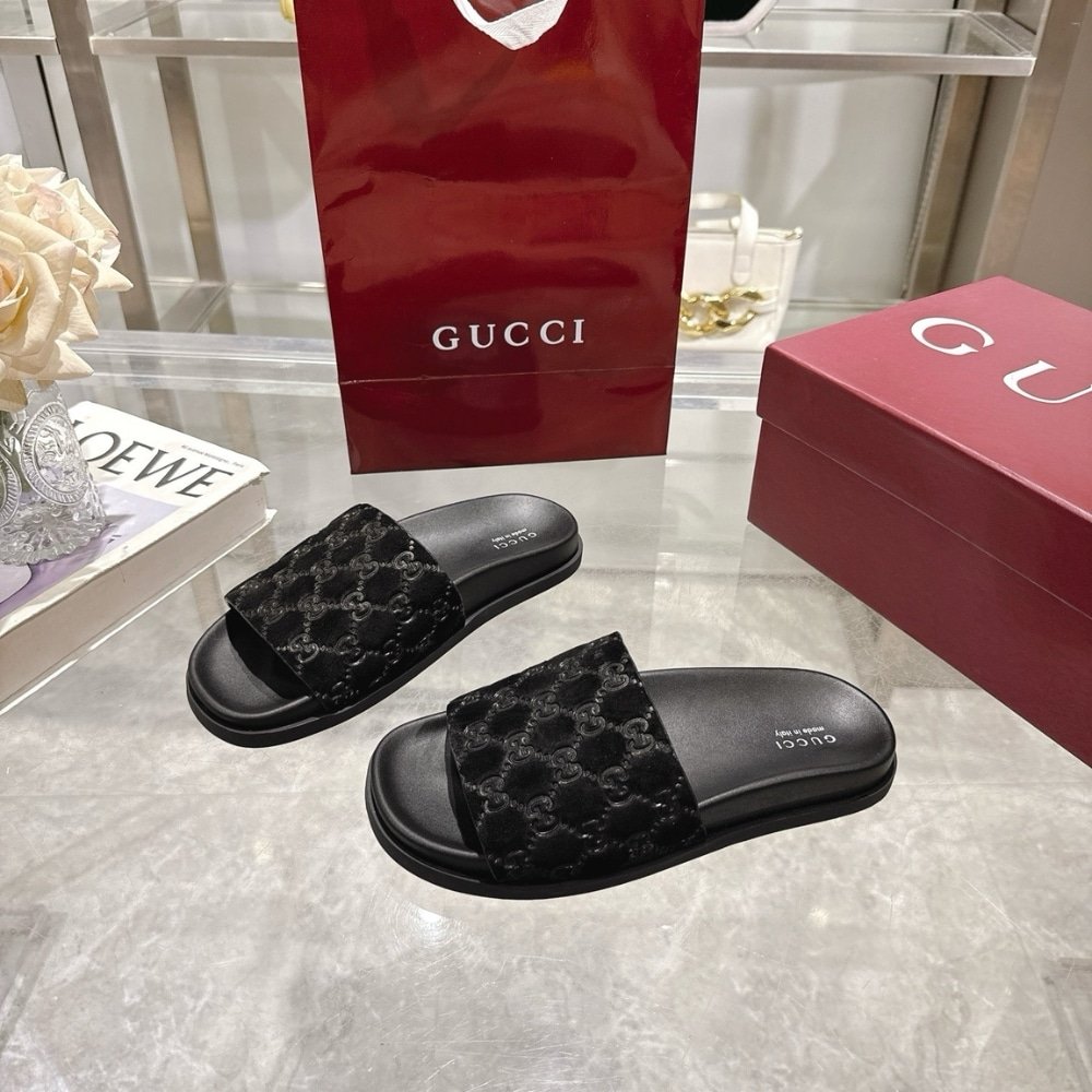 Gvc*1 Men Slide Sandal Black 834941 Aaduo 1000