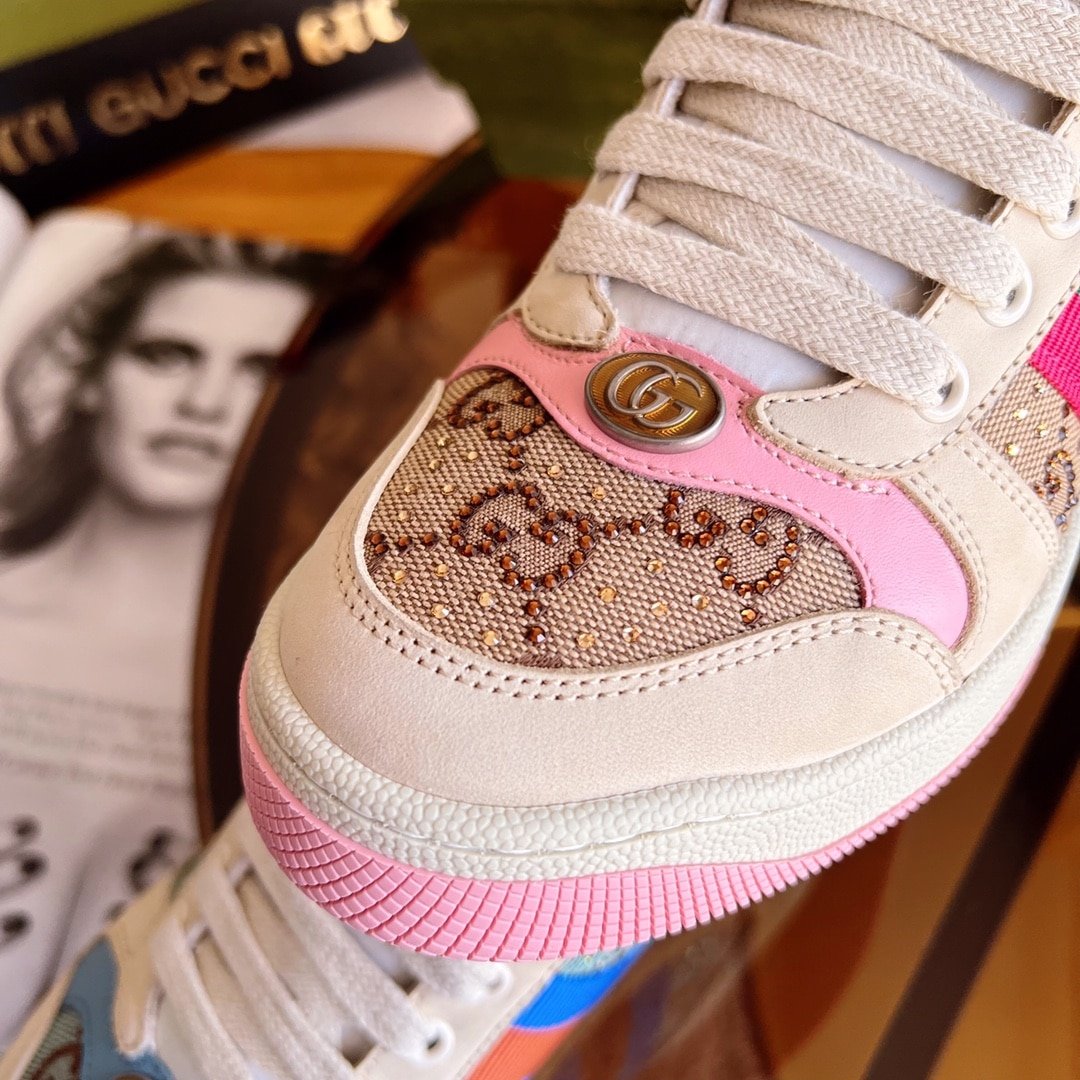 Gvc*1 Women’S Screener Sneaker With Crystals Pink 677423 9Sfr0 2587